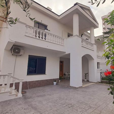 Villa Kurti Durres Luaran gambar