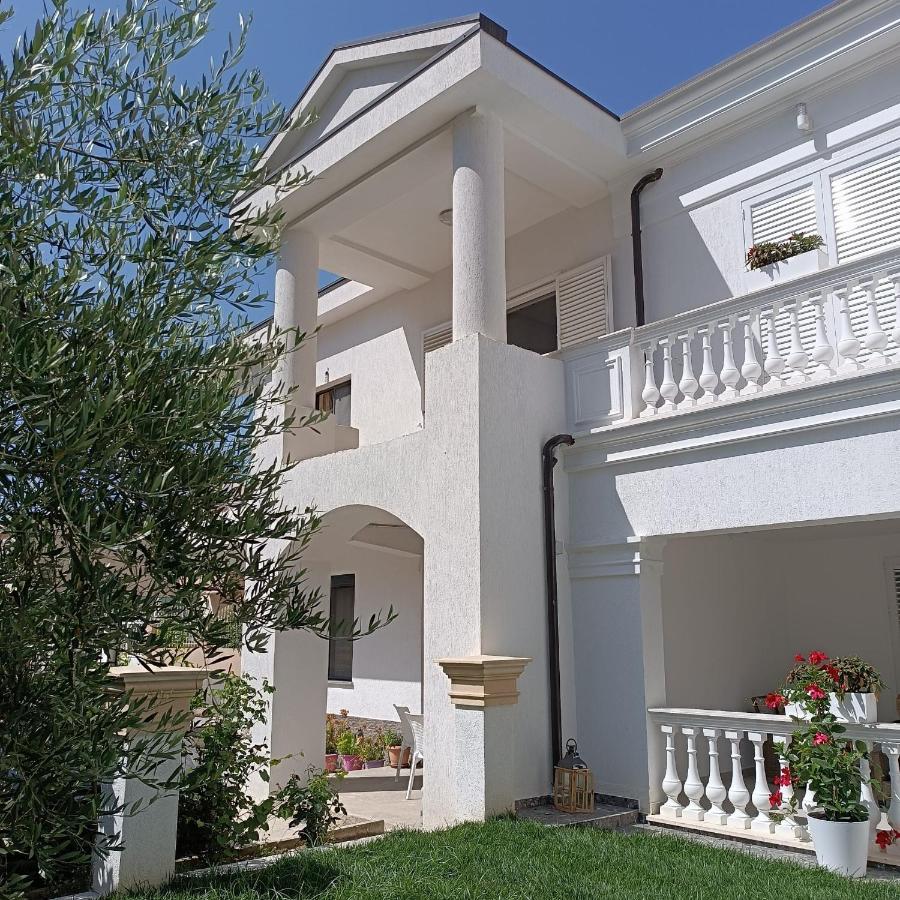 Villa Kurti Durres Luaran gambar