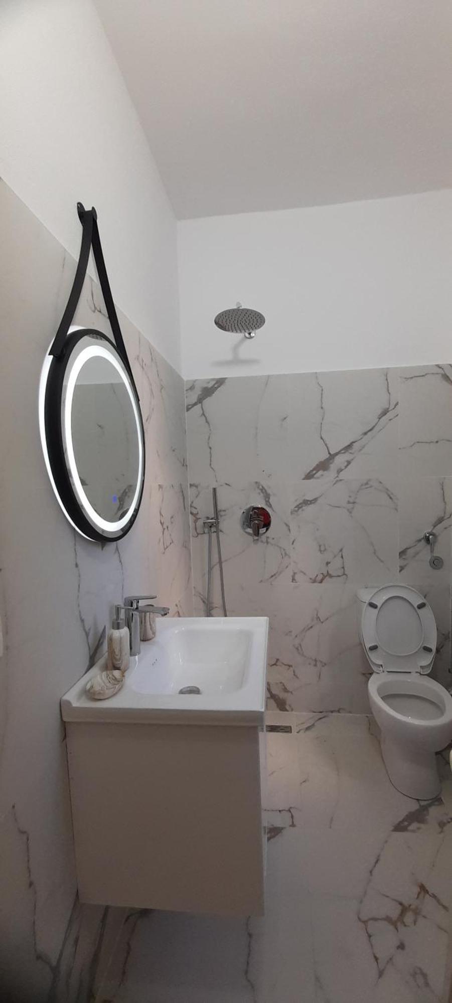 Villa Kurti Durres Bilik gambar
